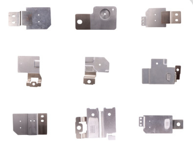 Effortless Battery Busbar Connector for Easy and Secure Power Connection