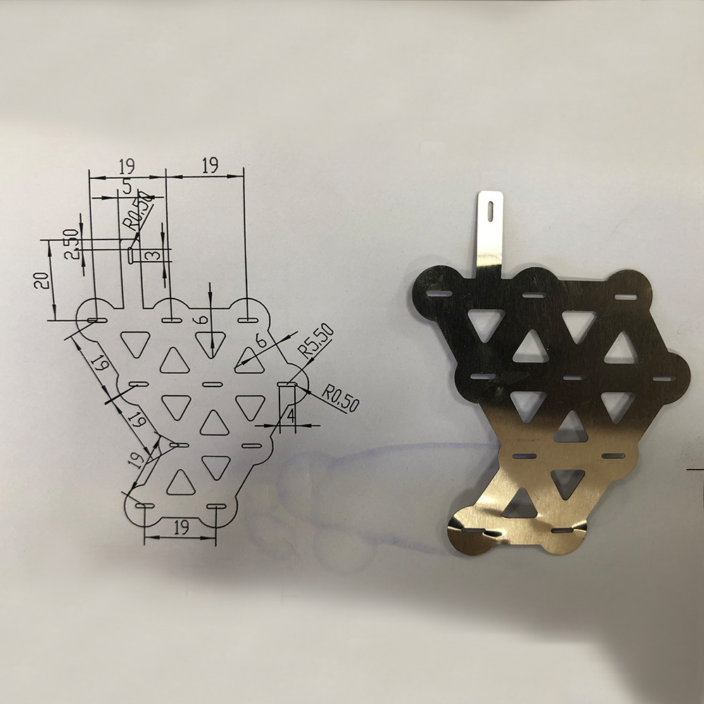 Customized Zinc Plating Metal Die Stamped Parts for Production Line